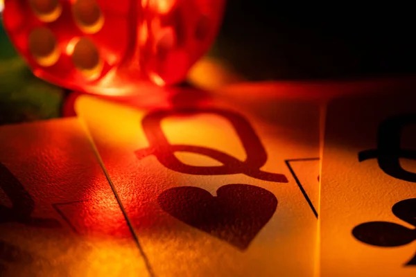 o77 লাইভ ক্যাসিনো স্টুডিও ব্ল্যাকজ্যাক টেবিল
